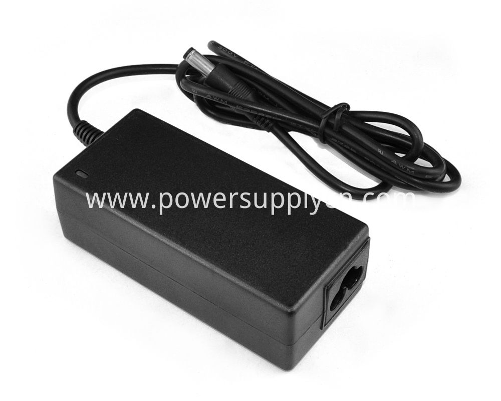 Laptop Power Adapter Laptop Power Adapter